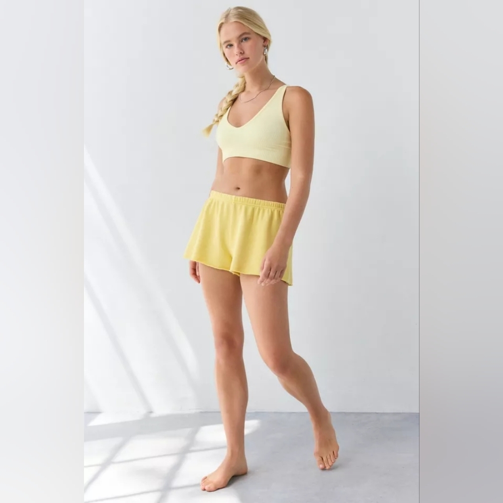NWT Urban Outfitters Out From Under Around The Way Knit Shortie In Yellow, L 💛
